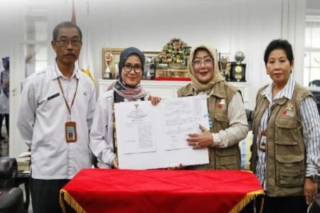 PEMKAB LEBAK LAKUKAN MOU DENGAN KO
