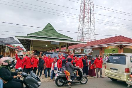 AHMAD RIDWAN LANGGENGKAN BERBAGI T