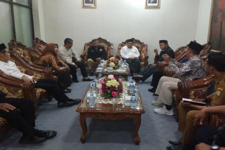 PAGUYUBAN BPD KENDAL GELAR AUDIENS