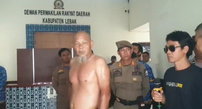 Aliansi Rakyat Bersatu Melawan Gerdug Kantor DRPD Kab. Lebak 