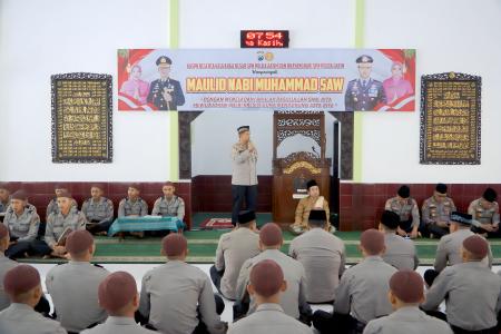 Teladani Akhlak Rasulullah SPN Polda J