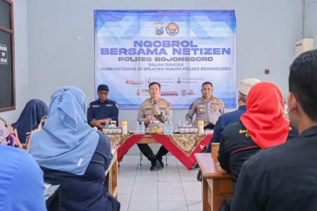 Literasi Digital Polres Bojone