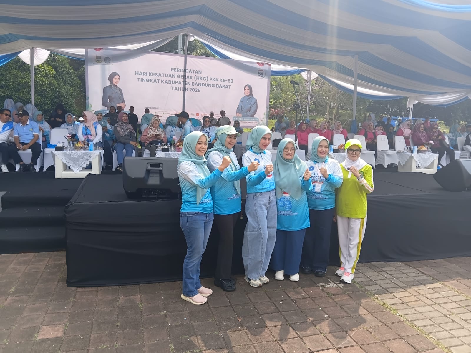 Puncak HKG PKK ke-53 Bandung Barat: Sinergi PKK Wujudkan Indonesia Emas 2045
