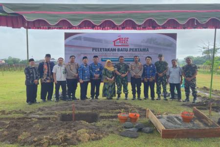 Dandim 0808Blitar Hadiri Peletakan Batu Pertama Pembangunan Koperasi D