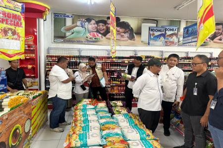 BAPANAS Awasi Beras di Kendal Temukan